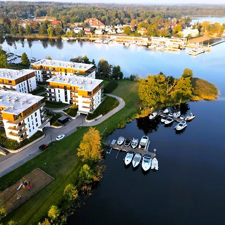 Marina Deluxe Ii - Garaz Podziemny, Widok Na Jezioro Z Kazdego Z 3 Pokoi, 70 M2, Netflix