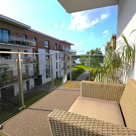 Marina Deluxe Ii - Widok Na Jezioro Z Kazdego Z 3 Pokoi, 70 M2, Netflix Apartment Ilawa