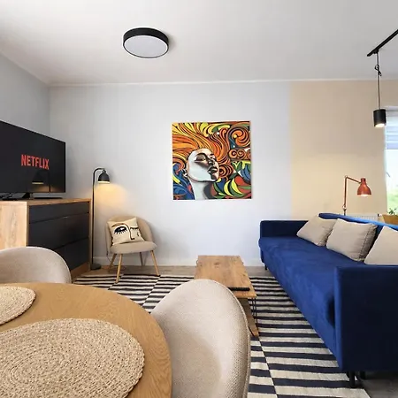 Marina Deluxe Ii - Garaz Podziemny, Widok Na Jezioro Z Kazdego Z 3 Pokoi, 70 M2, Netflix * Ilawa