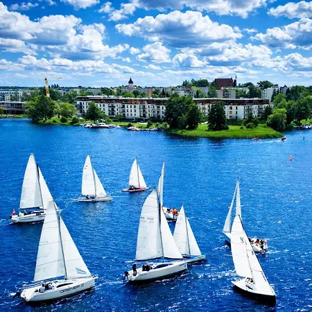 Marina Deluxe Ii - Garaz Podziemny, Widok Na Jezioro Z Kazdego Z 3 Pokoi, 70 M2, Netflix ايوافا