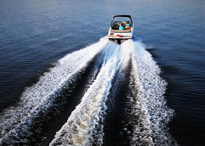 Marina Deluxe Ii - Garaz Podziemny, Widok Na Jezioro Z Kazdego Z 3 Pokoi, 70 M2, Netflix Apartment *