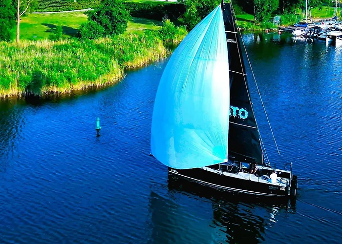 Marina Deluxe Ii - Garaz Podziemny, Widok Na Jezioro Z Kazdego Z 3 Pokoi, 70 M2, Netflix Apartment Ilawa