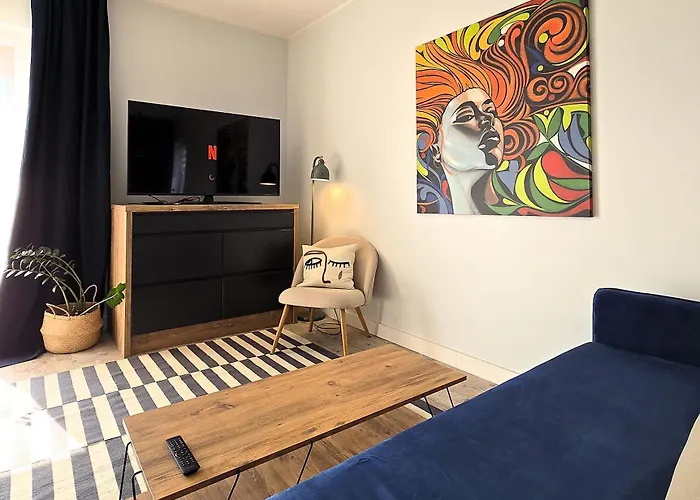 Marina Deluxe Ii - Garaz Podziemny, Widok Na Jezioro Z Kazdego Z 3 Pokoi, 70 M2, Netflix Ilawa