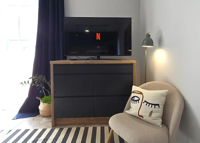 Marina Deluxe Ii - Garaz Podziemny, Widok Na Jezioro Z Kazdego Z 3 Pokoi, 70 M2, Netflix Apartment