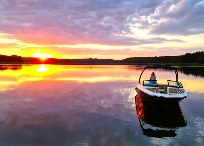 Marina Deluxe Ii - Garaz Podziemny, Widok Na Jezioro Z Kazdego Z 3 Pokoi, 70 M2, Netflix * Ilawa