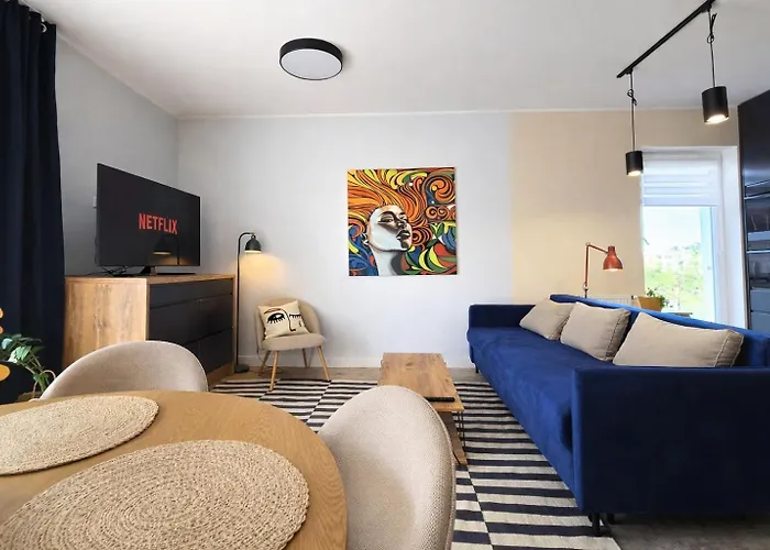 Marina Deluxe Ii - Garaz Podziemny, Widok Na Jezioro Z Kazdego Z 3 Pokoi, 70 M2, Netflix * Ilawa